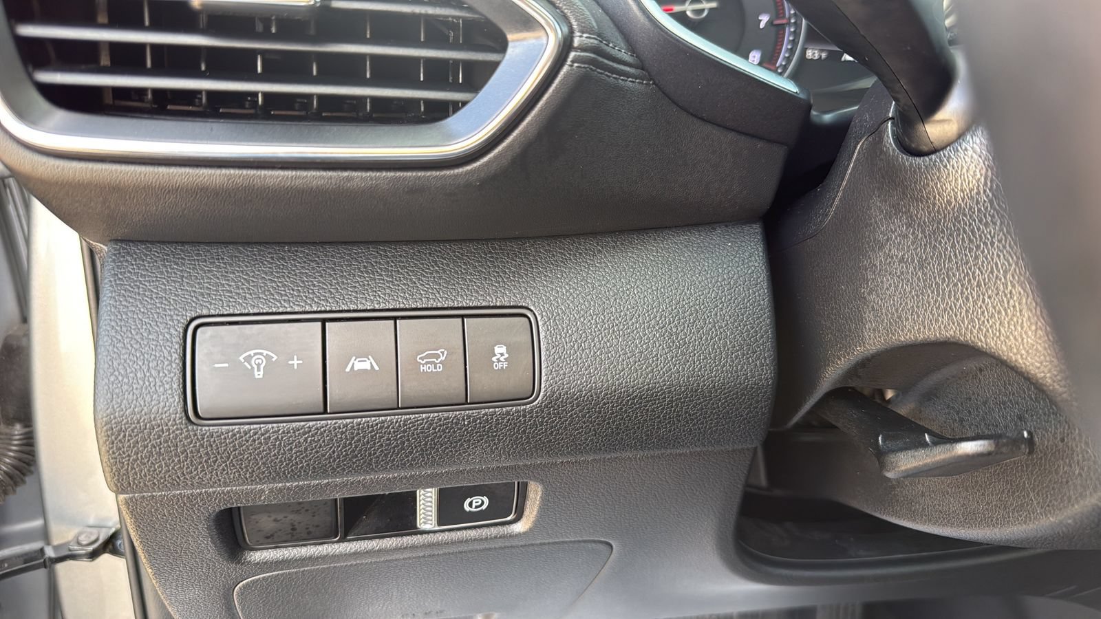 Used 2023 Hyundai Santa Fe XRT FWD image 17