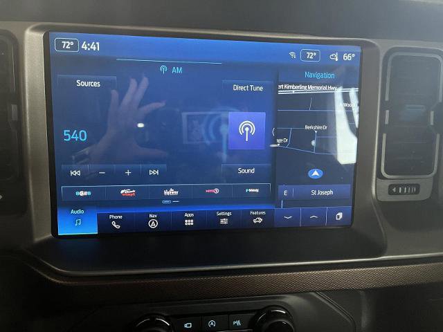 Certified 2022 Ford Bronco Outer Banks w/ Sasquatch Package AWD/4WD image 21