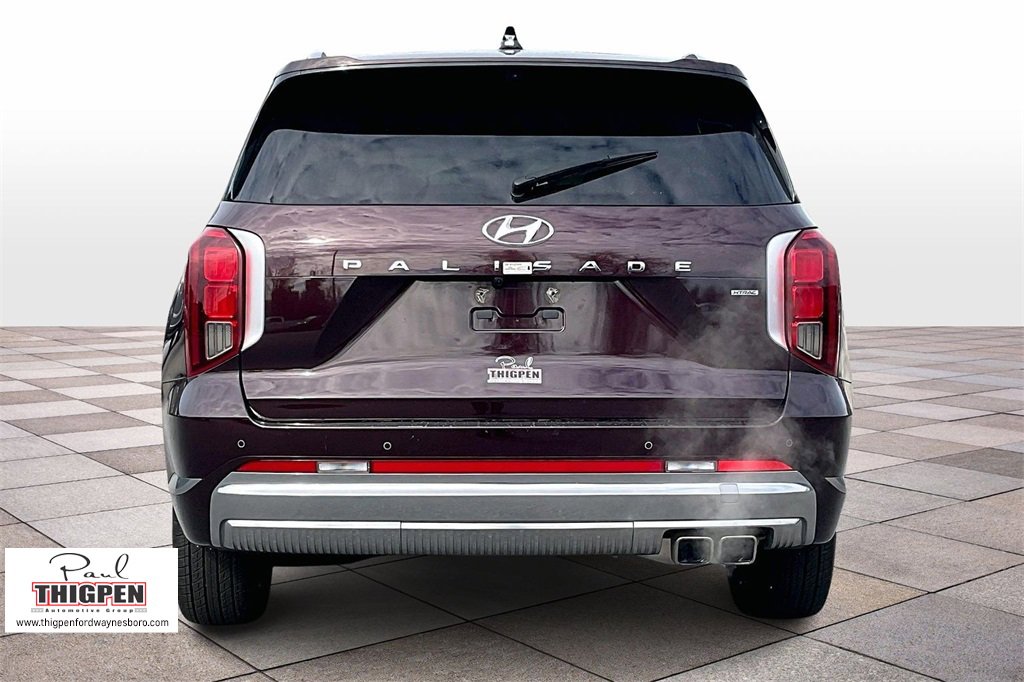 Used 2024 Hyundai Palisade Calligraphy image 4