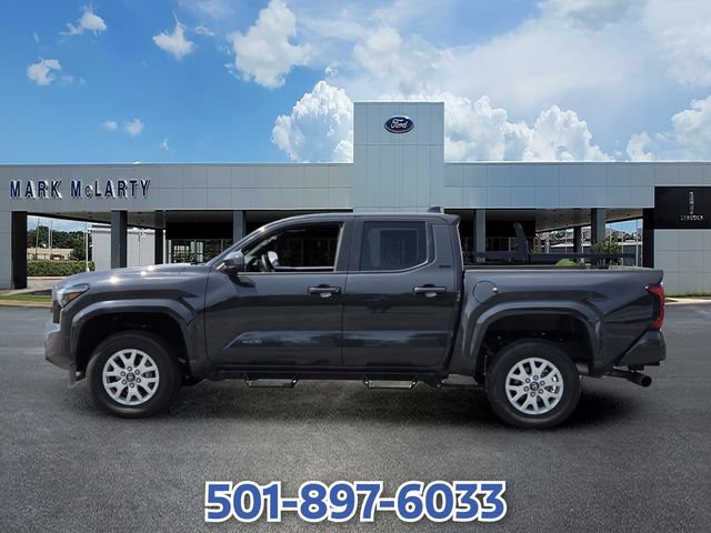 Used 2025 Toyota Tacoma SR5 RWD image 2