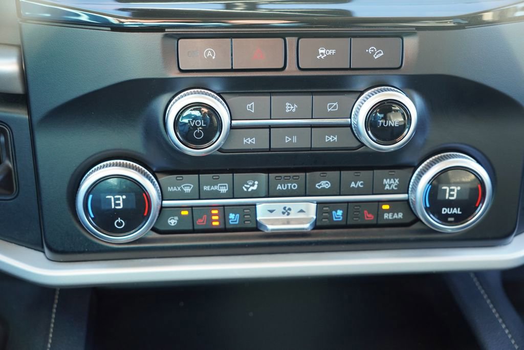 Certified 2024 Ford Expedition XLT image 31