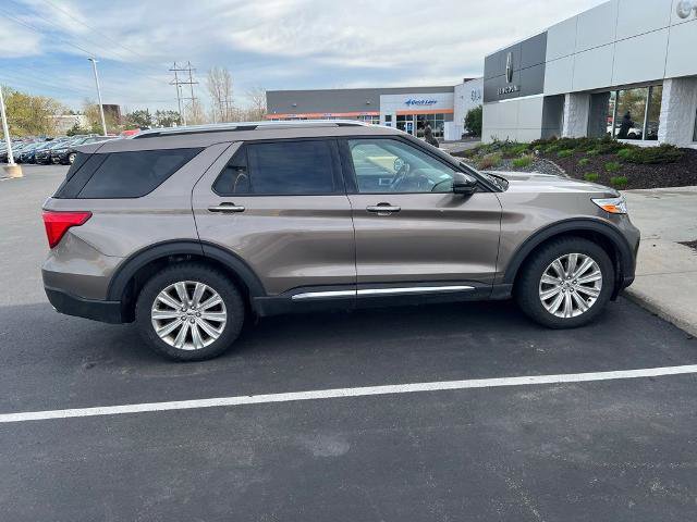 Certified 2021 Ford Explorer Limited w/ Hybrid Equipment Group 310A AWD/4WD image 8