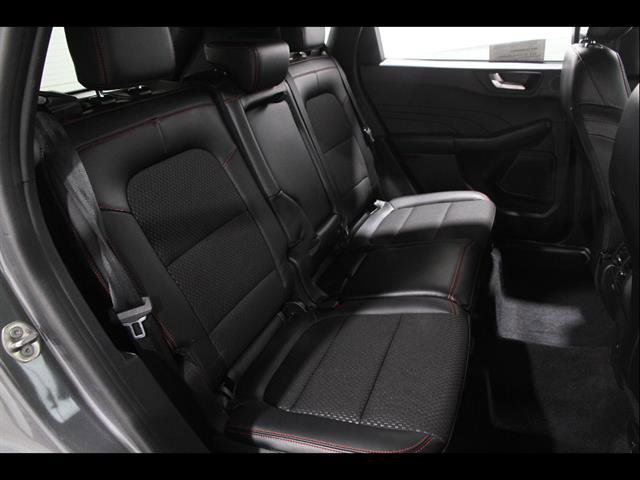 Certified 2023 Ford Escape ST-Line Select w/ Tech Pack #2 AWD/4WD image 18