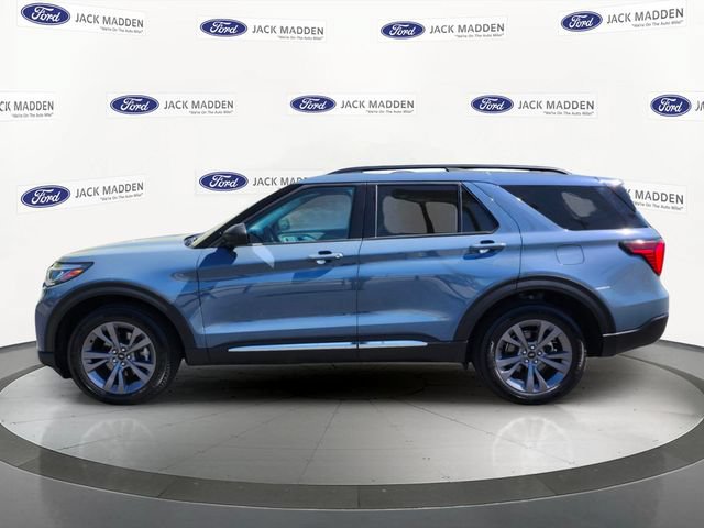 Certified 2025 Ford Explorer Active w/ Active Comfort Package AWD/4WD image 2