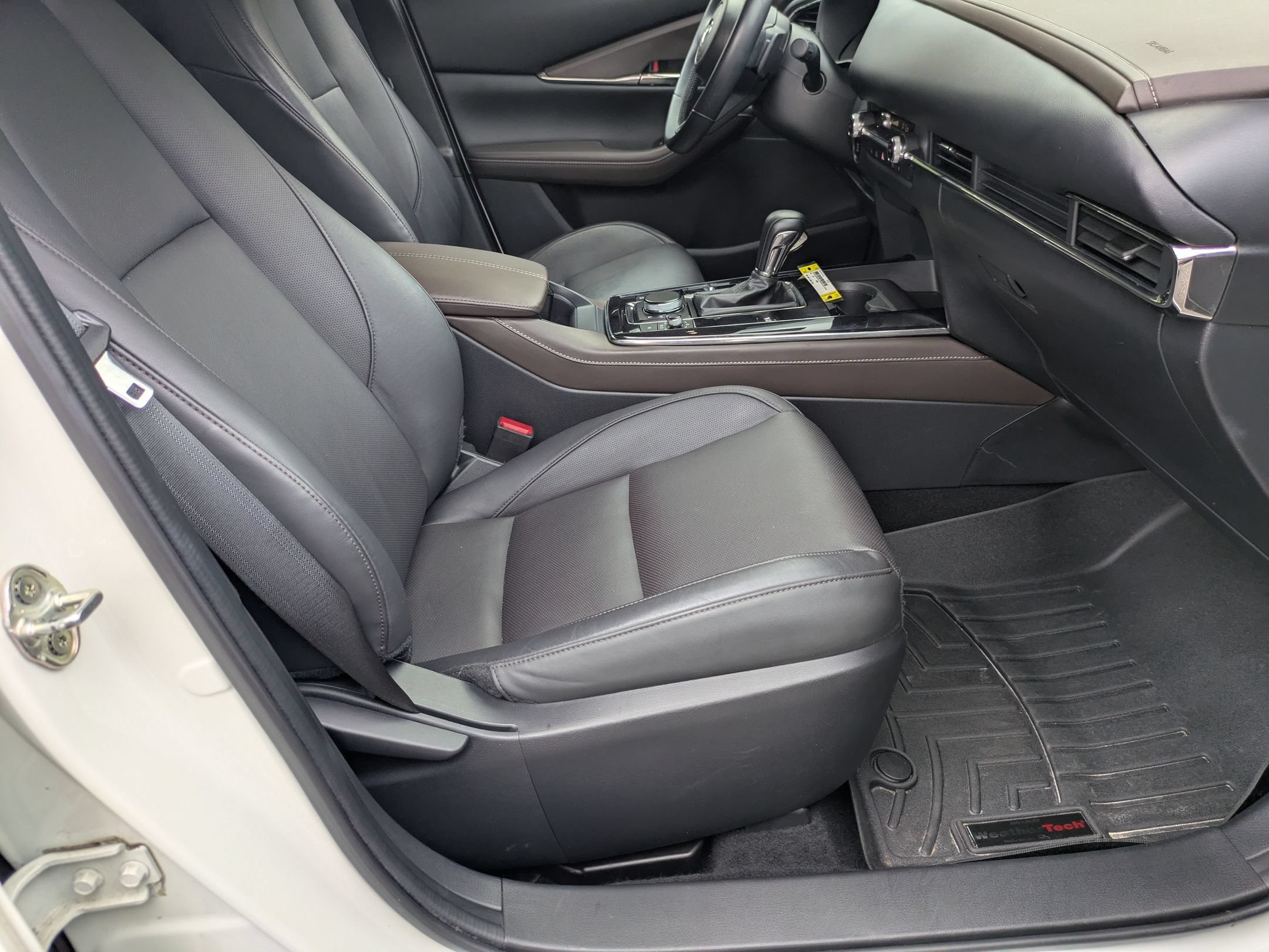 Used 2022 MAZDA CX-30 AWD 2.5 S w/ Premium Package image 39