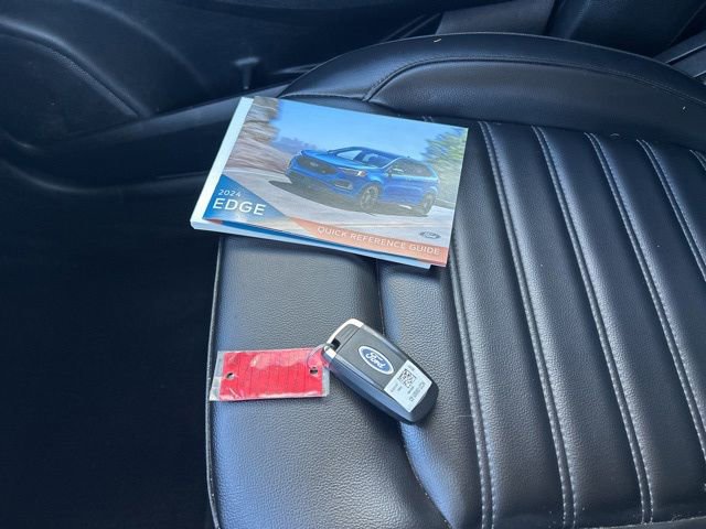 Certified 2024 Ford Edge SEL AWD/4WD image 22
