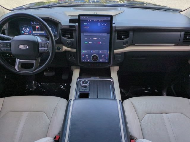 Certified 2023 Ford Expedition Max Platinum RWD image 17