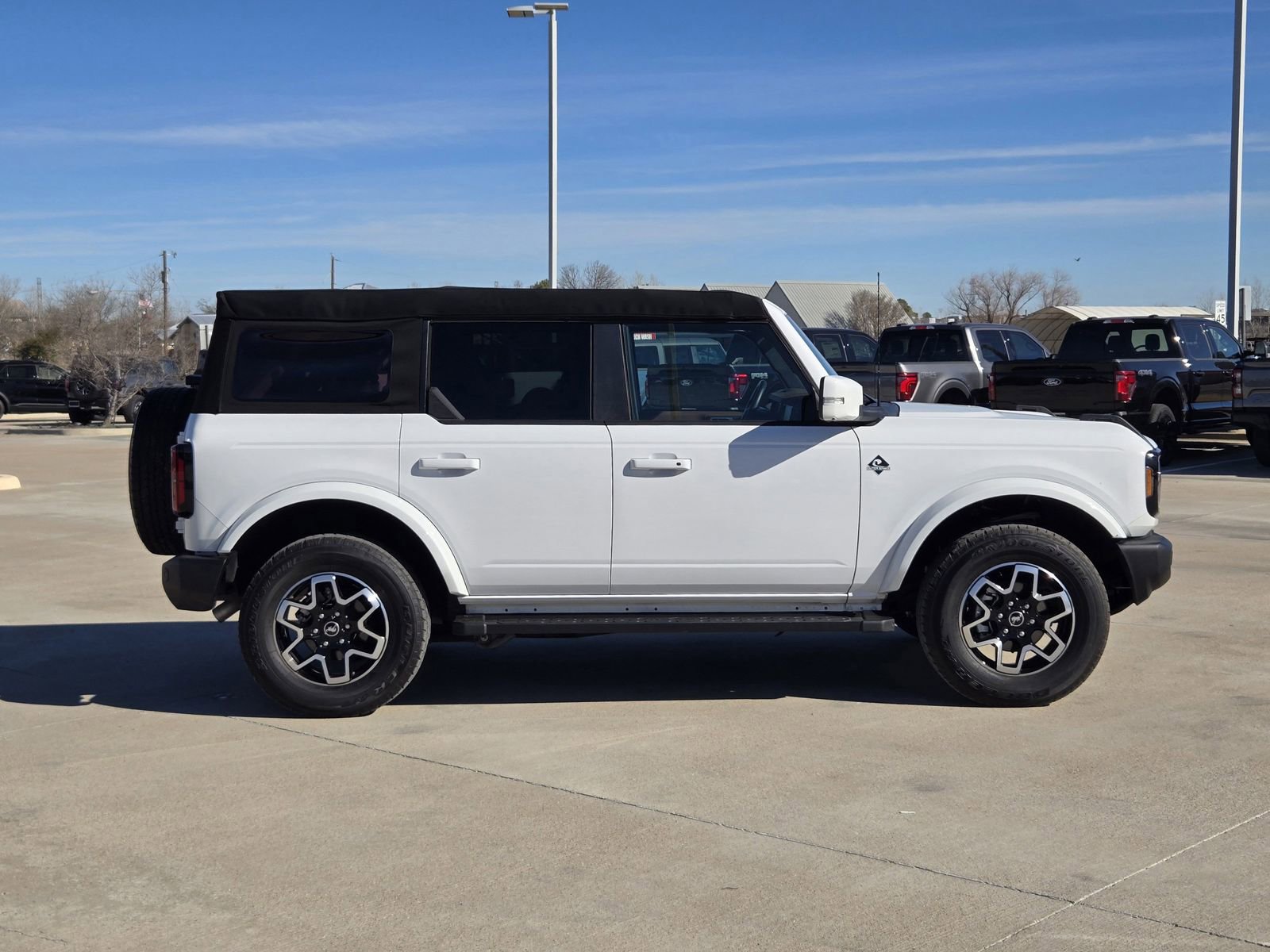 Certified 2024 Ford Bronco Outer Banks image 7