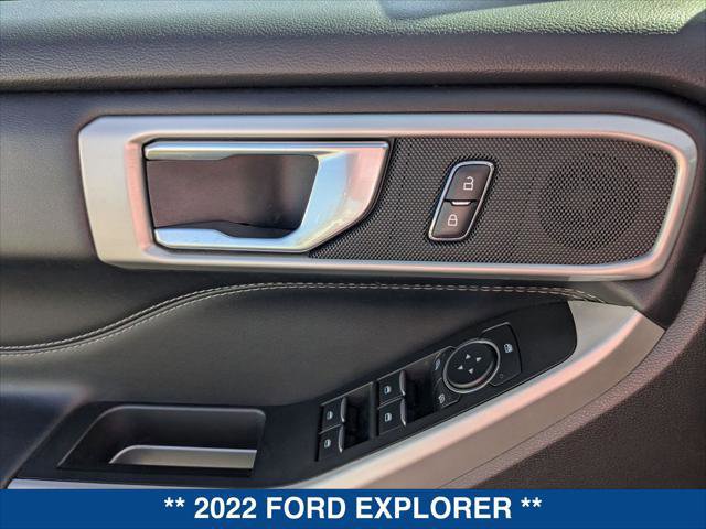 Certified 2022 Ford Explorer XLT image 11