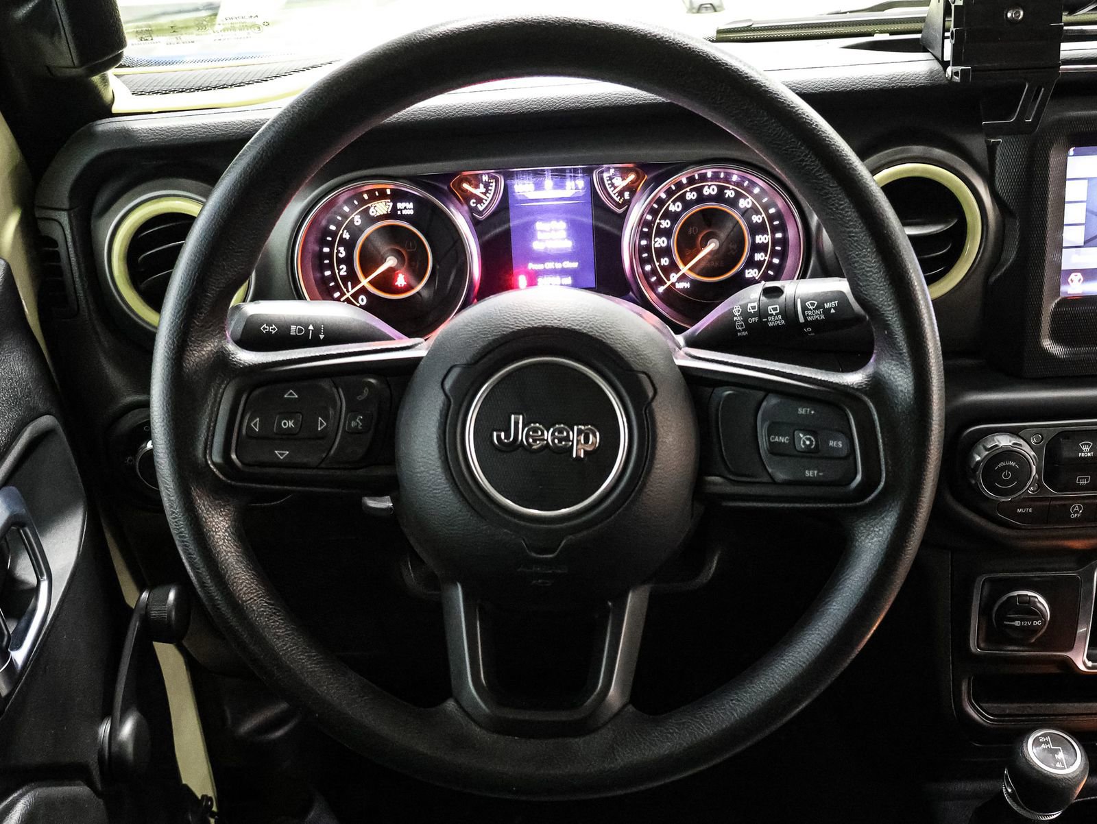 Used 2023 Jeep Wrangler Willys image 33