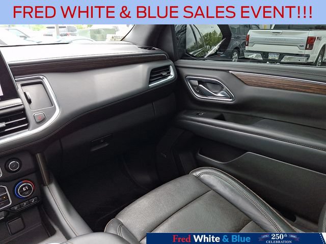 Used 2021 Chevrolet Suburban High Country AWD/4WD image 16
