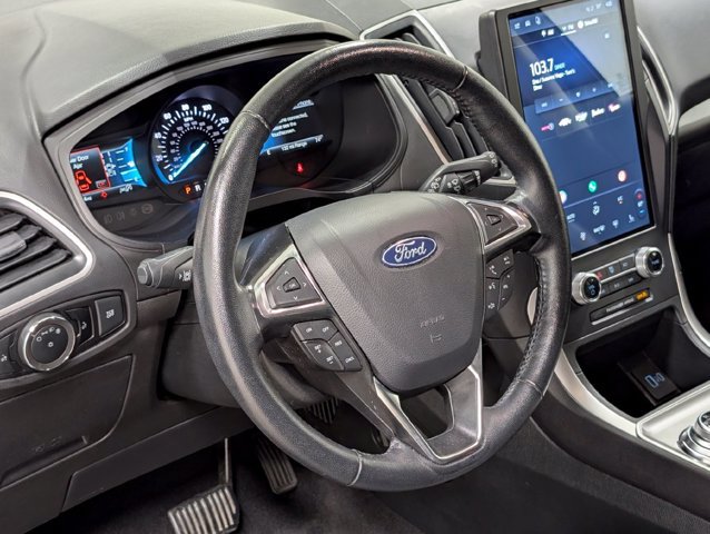 Certified 2024 Ford Edge SEL AWD/4WD image 9