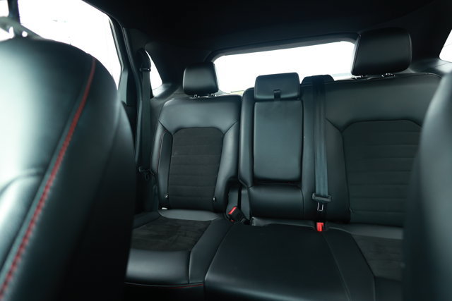 Certified 2022 Ford Edge ST-Line AWD/4WD image 17