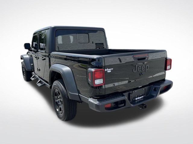 Used 2024 Jeep Gladiator Sport AWD/4WD image 6