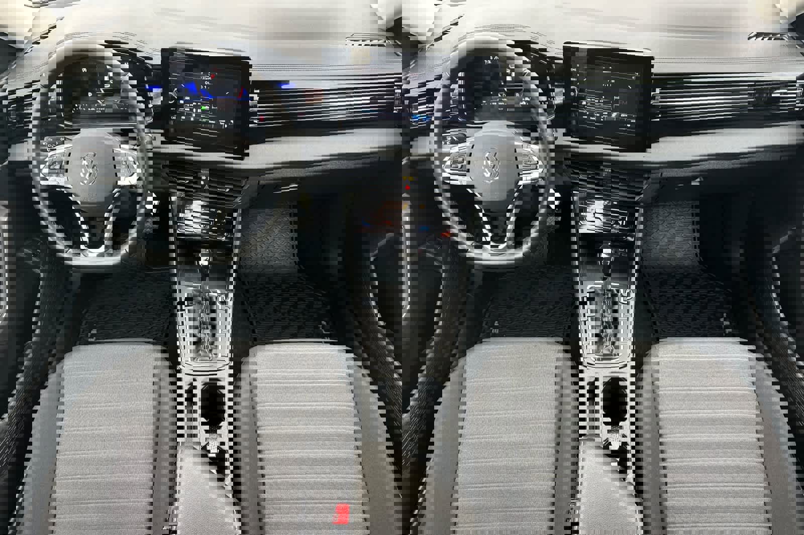 Used 2025 Volkswagen Jetta S image 9