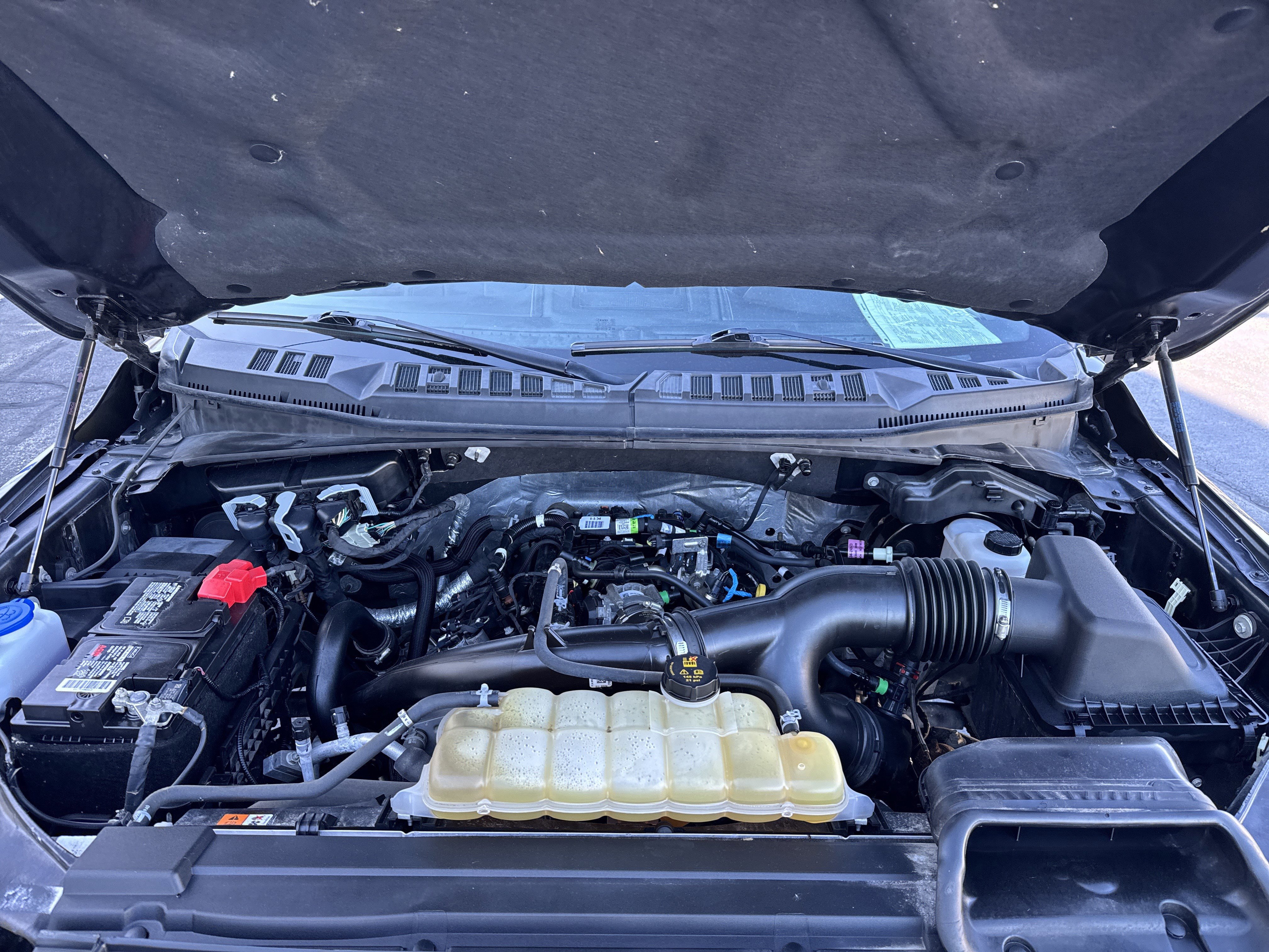 Certified 2020 Ford F150 Lariat w/ Equipment Group 502A Luxury image 57