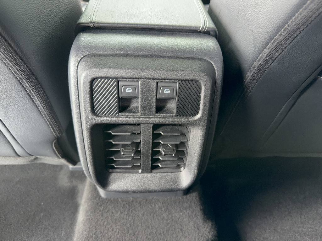 Certified 2025 Ford Bronco Outer Banks w/ Sasquatch Package image 31