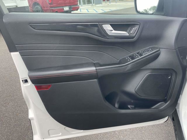 Certified 2025 Ford Escape ST-Line image 14