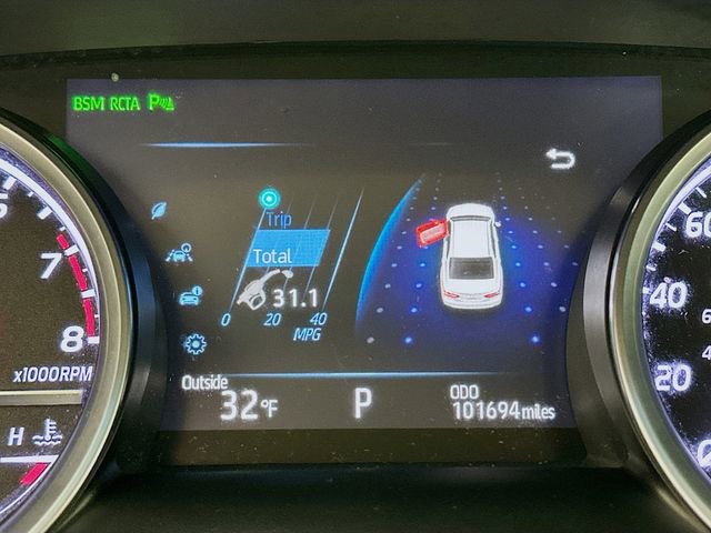 Used 2018 Toyota Camry L image 13