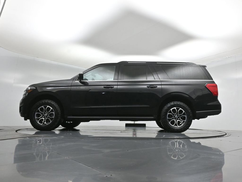 Certified 2024 Ford Expedition Max XLT image 26