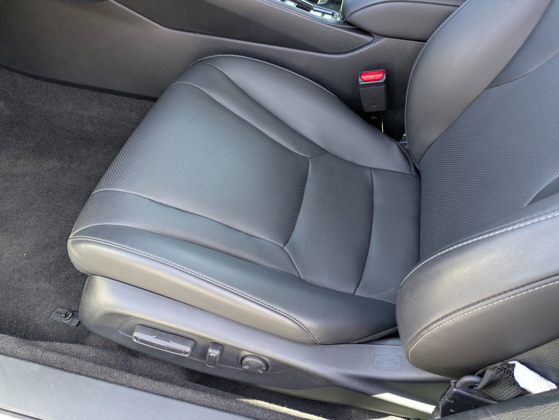 Used 2024 Honda Accord EX-L image 13