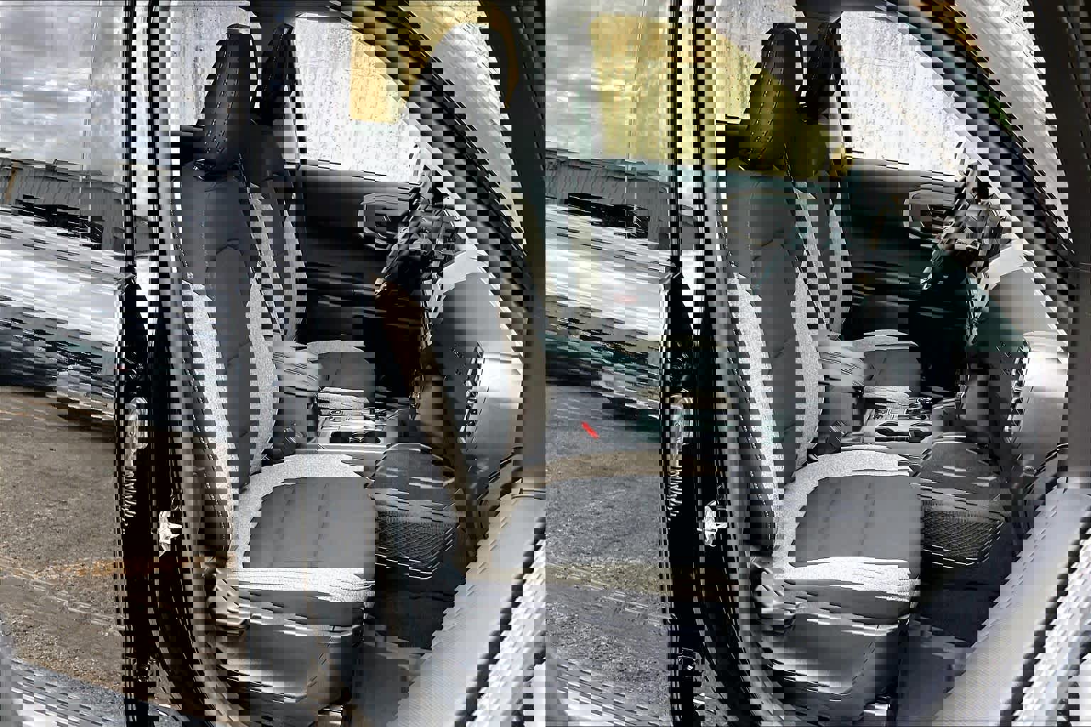 Certified 2025 Ford Bronco Sport Big Bend w/ Convenience Package image 13