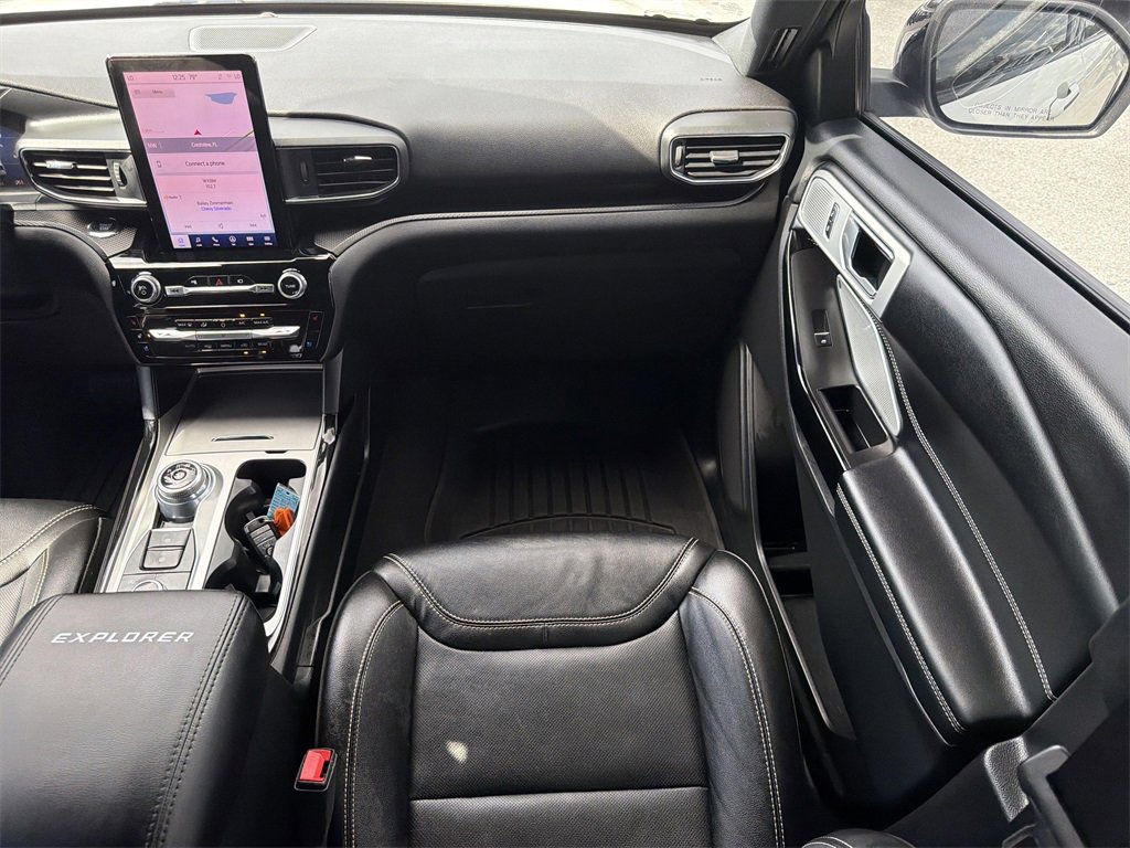 Certified 2022 Ford Explorer ST w/ Equipment Group 401A image 18