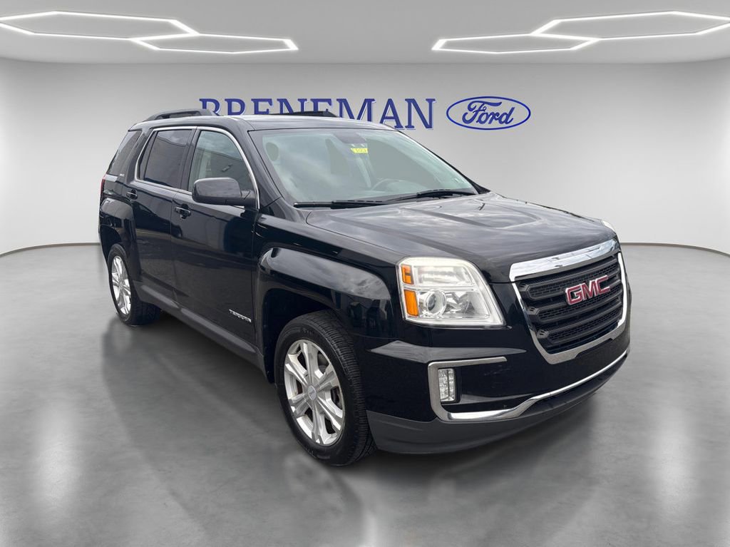 Used 2017 GMC Terrain SLE w/ Convenience Package FWD image 3