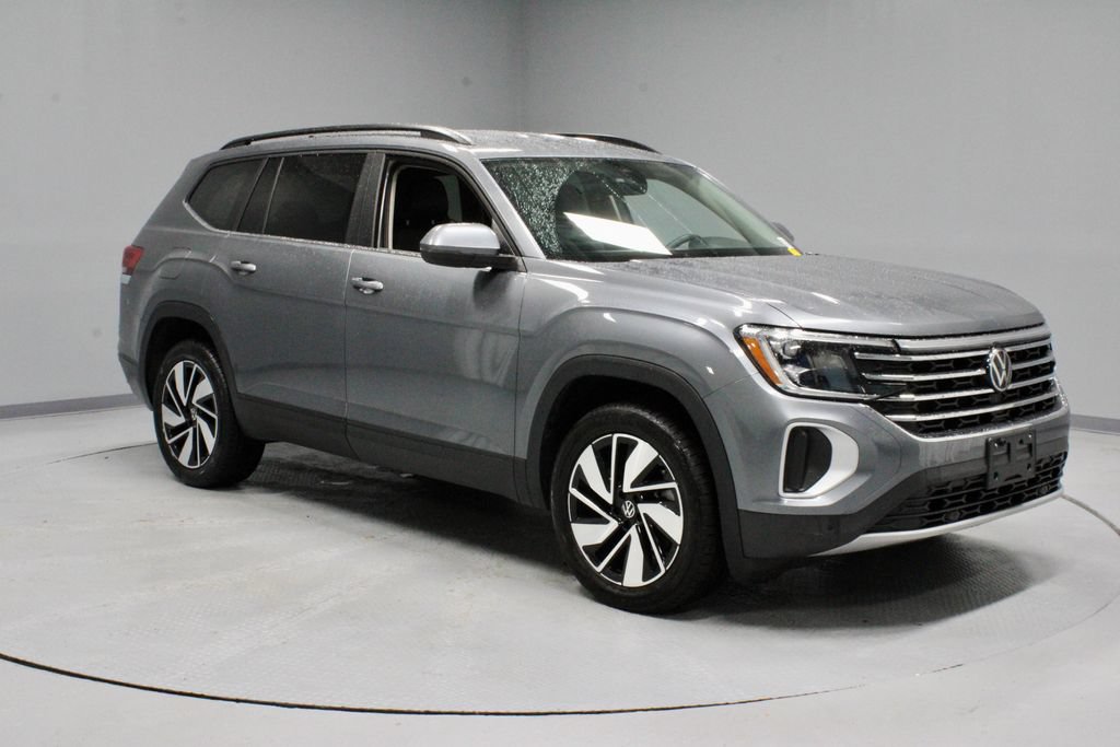 Used 2024 Volkswagen Atlas SE