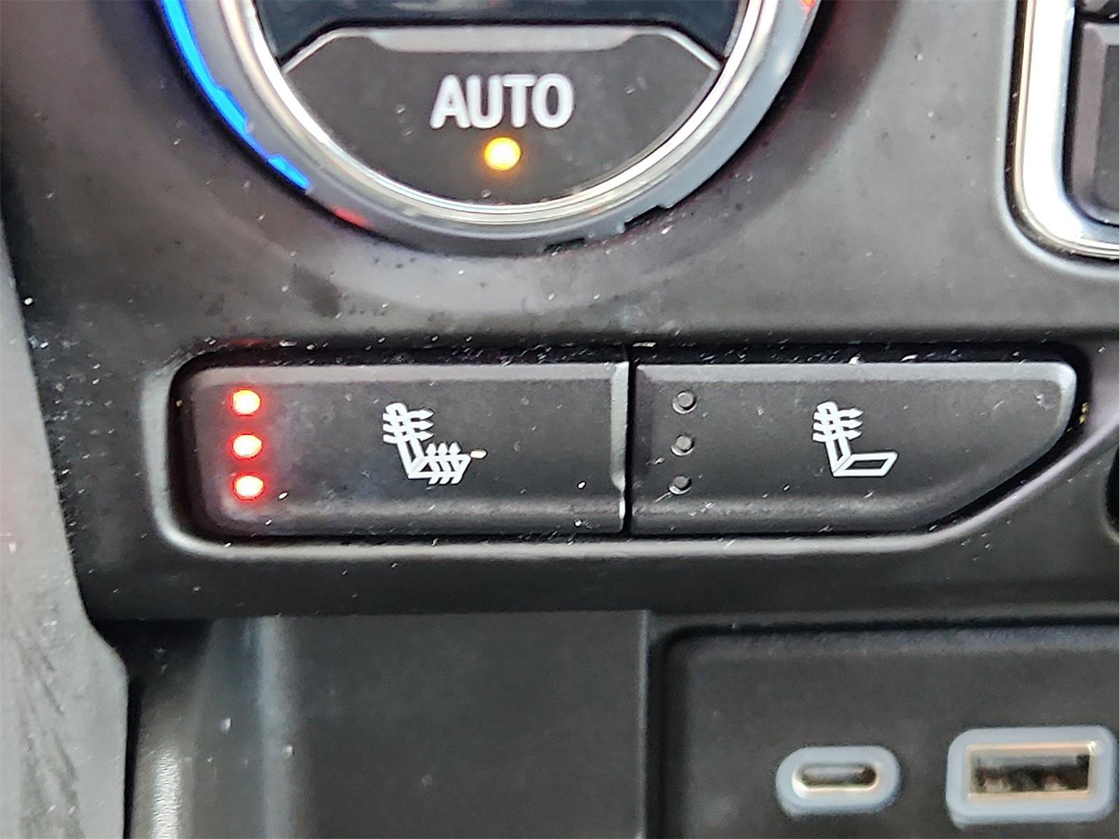 Used 2023 Chevrolet Tahoe RST image 14