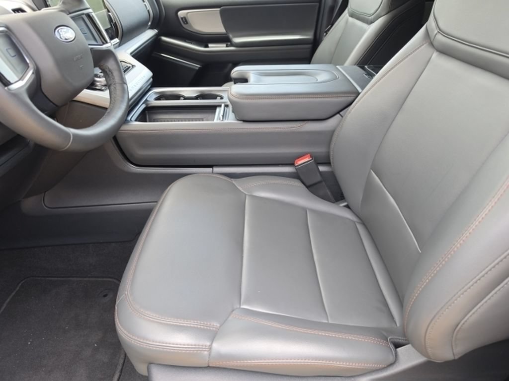 Certified 2025 Ford Expedition Max Active RWD image 10