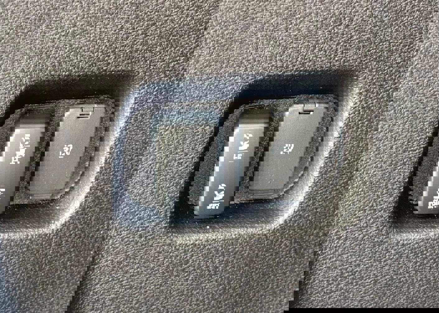 Certified 2024 Ford Edge SEL w/ Convenience Package image 12