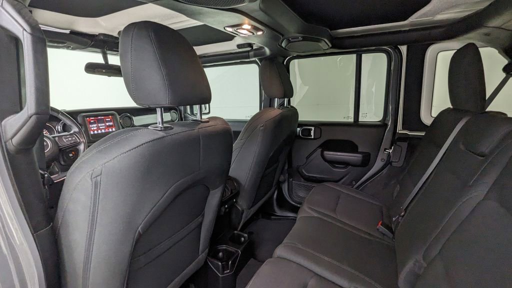 Used 2021 Jeep Wrangler Unlimited Sport image 33