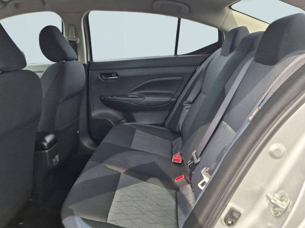 Used 2025 Nissan Versa SV FWD image 22