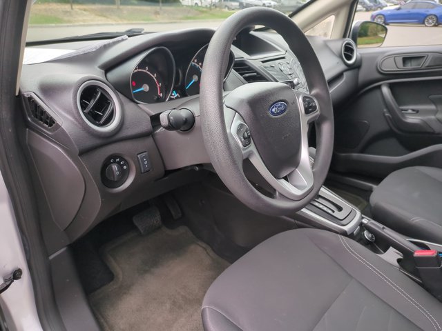 Certified 2018 Ford Fiesta SE FWD image 16
