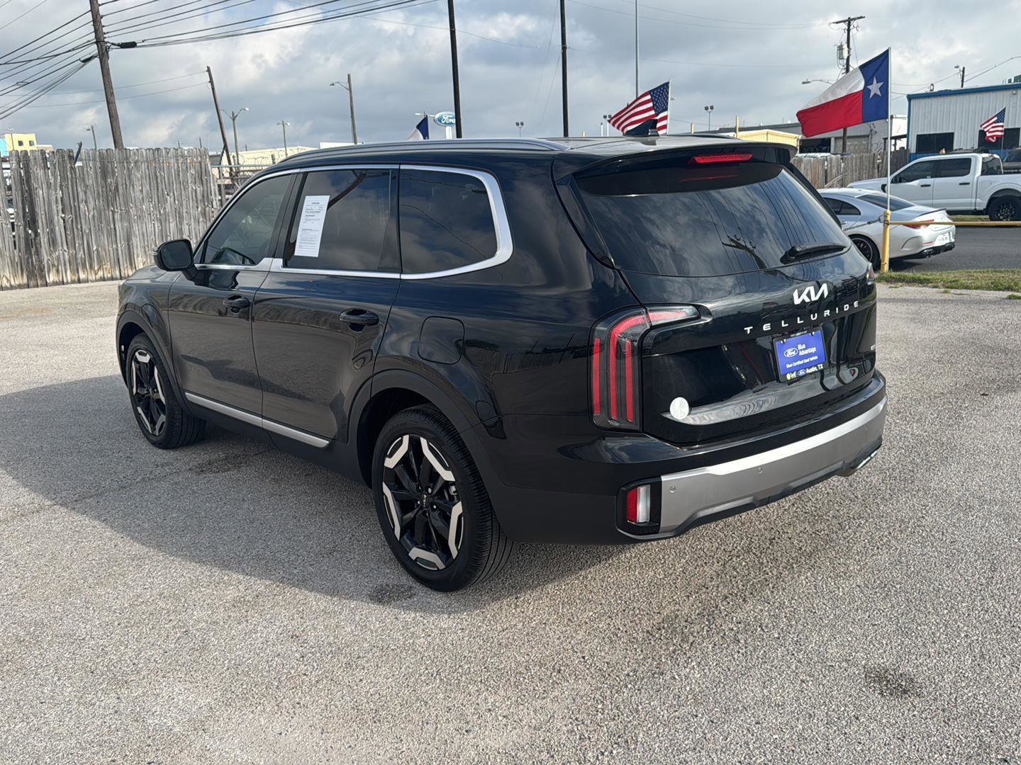 Used 2025 Kia Telluride EX image 5