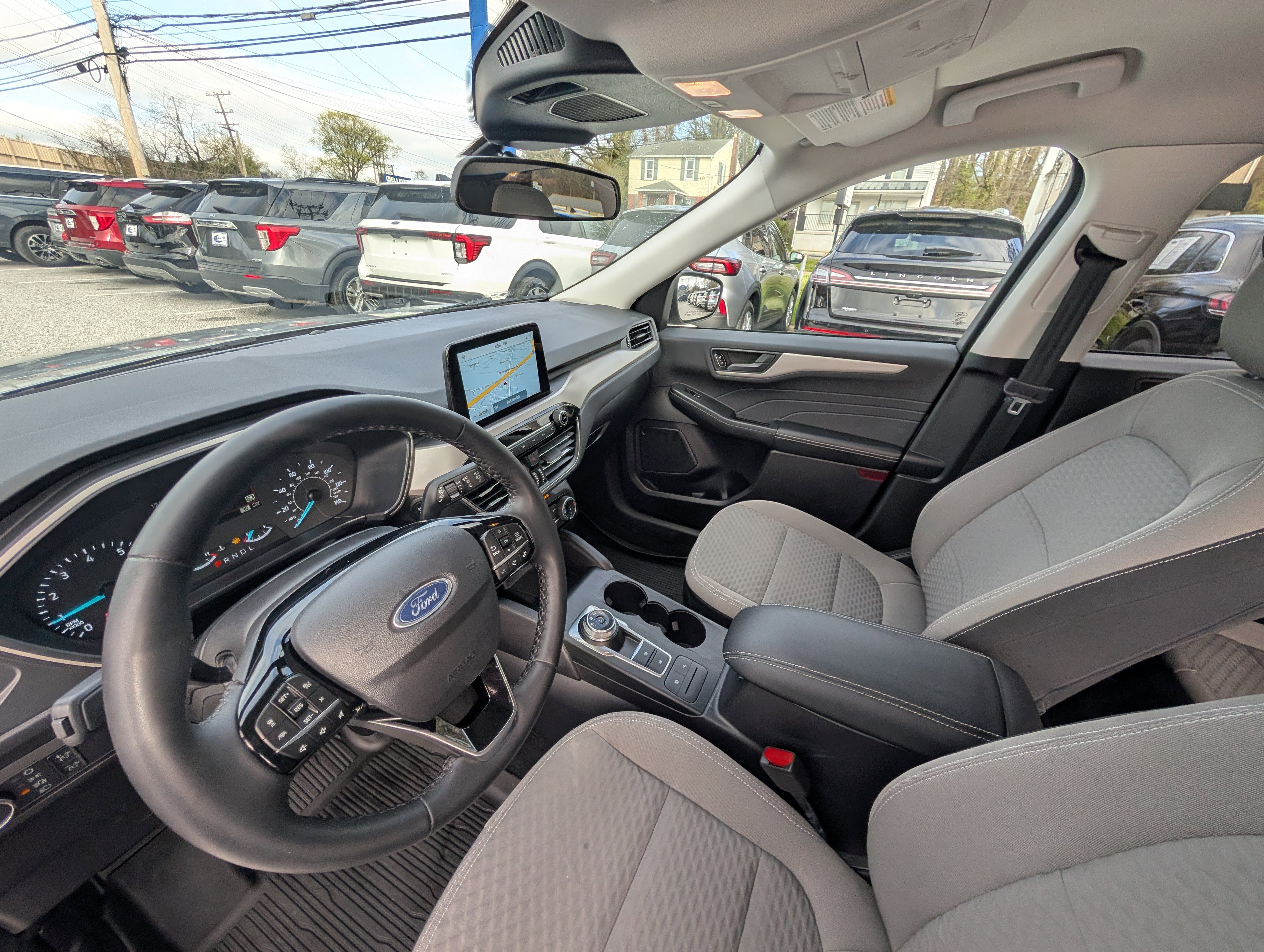 Certified 2022 Ford Escape SE w/ Cold Weather Package AWD/4WD image 16