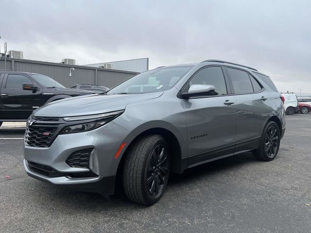 Used 2024 Chevrolet Equinox RS w/ RS Leather Package image 8