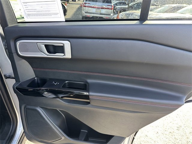 Certified 2023 Ford Explorer ST-Line w/ Class IV Trailer Tow Package image 42