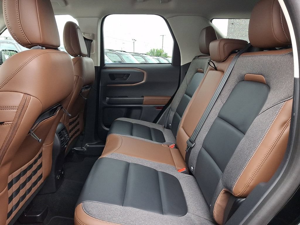Certified 2023 Ford Bronco Sport Outer Banks AWD/4WD image 10