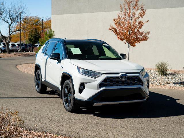 Used 2019 Toyota RAV4 XSE image 8