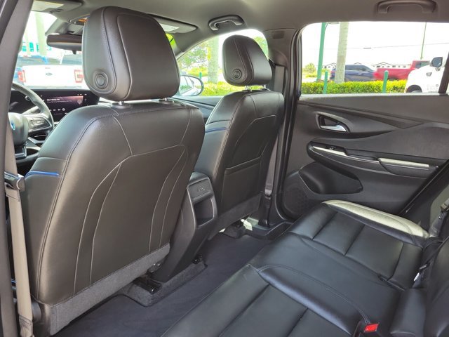 Used 2024 Buick Envista Sport Touring w/ Convenience II Package FWD image 11
