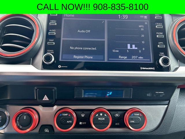 Used 2023 Toyota Tacoma SR5 AWD/4WD image 17