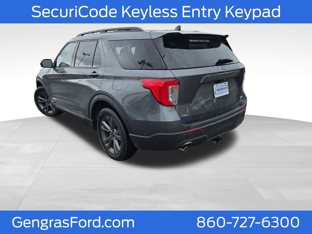 Certified 2023 Ford Explorer XLT w/ Equipment Group 202A AWD/4WD image 7