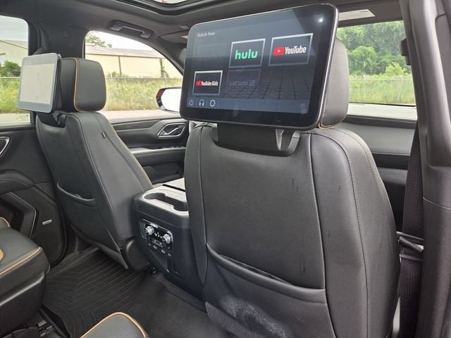 Used 2024 GMC Yukon AT4 AWD/4WD image 15
