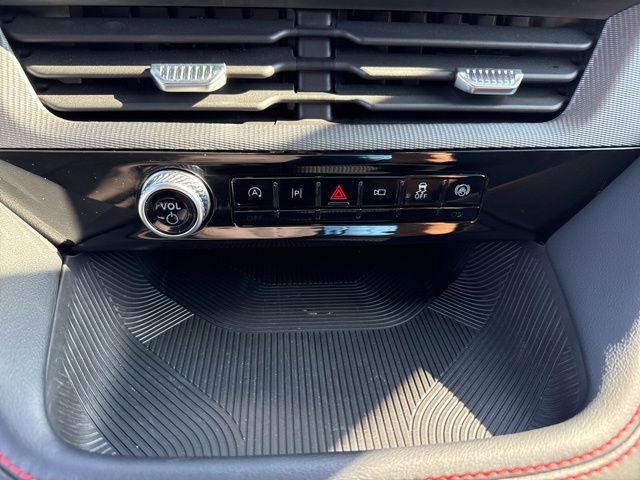 Certified 2025 Ford Explorer ST-Line w/ ST-Line Street Pack image 29