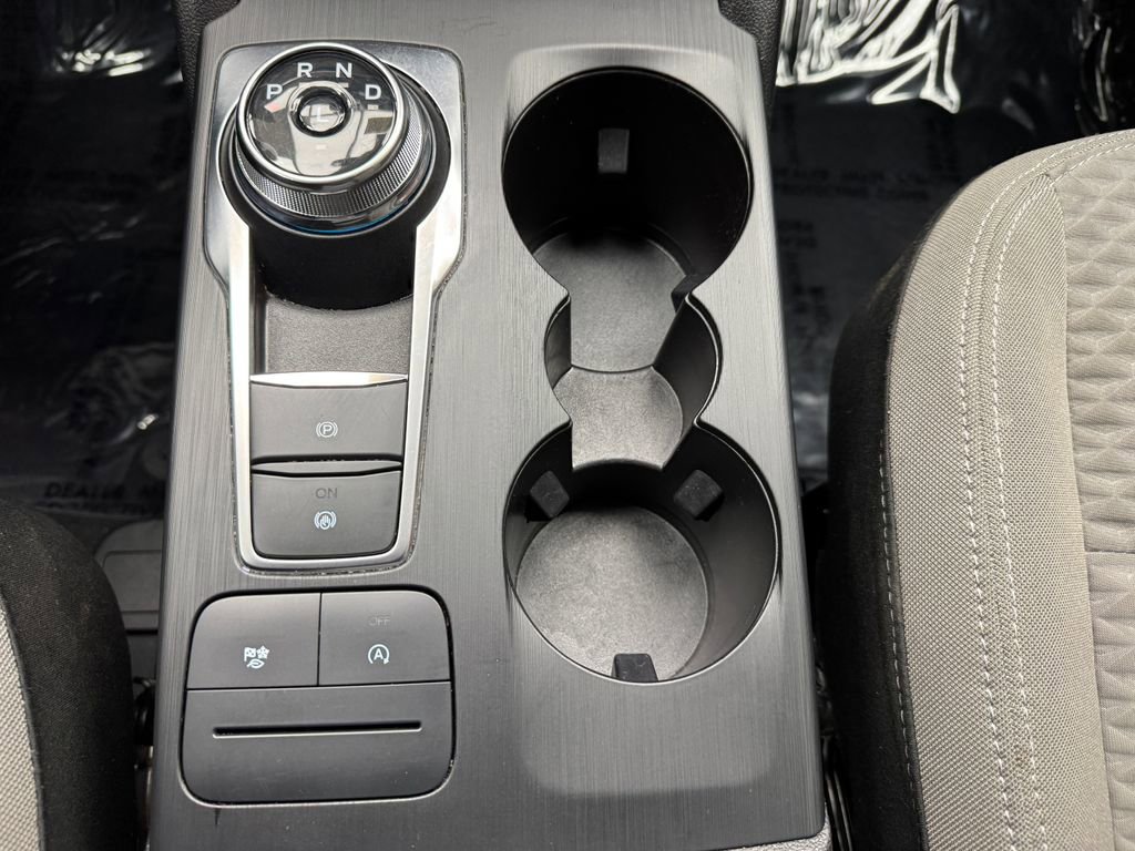 Certified 2022 Ford Escape SE w/ Convenience Package image 19