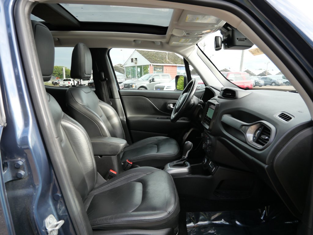 Used 2021 Jeep Renegade Limited w/ Sun & Sound Group AWD/4WD image 12