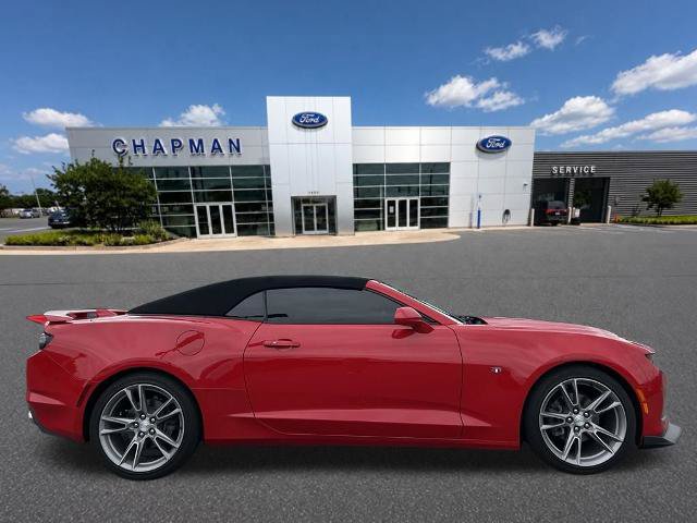 Used 2022 Chevrolet Camaro LT w/ RS Package RWD image 7