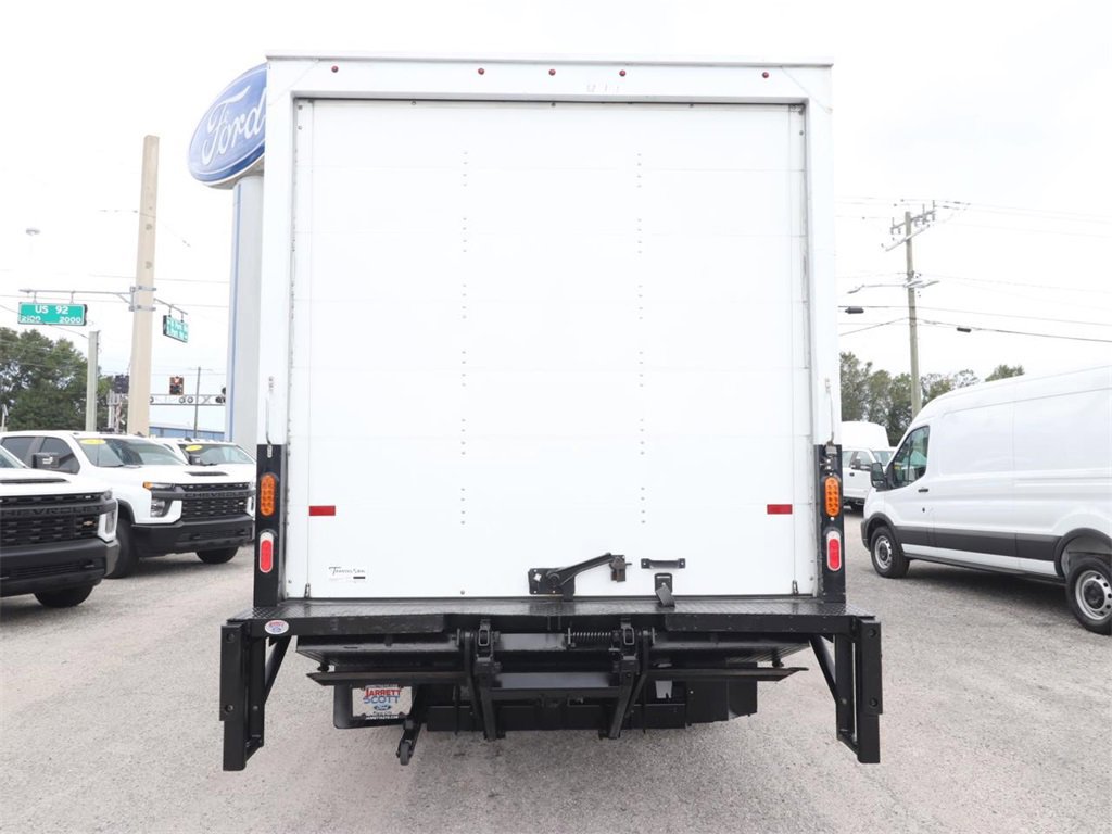 Used 2024 Isuzu NPR image 5
